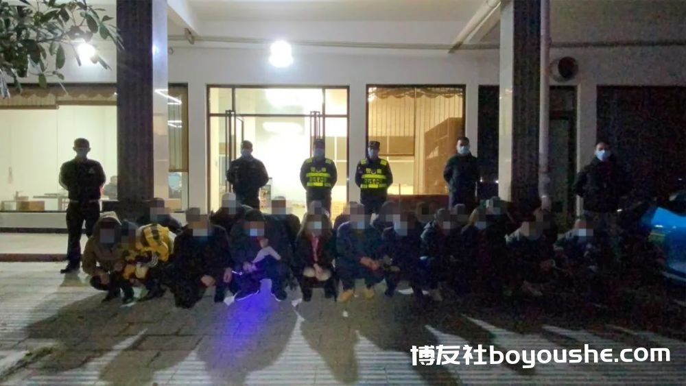 1人聚众赌博被民警“一锅端”"